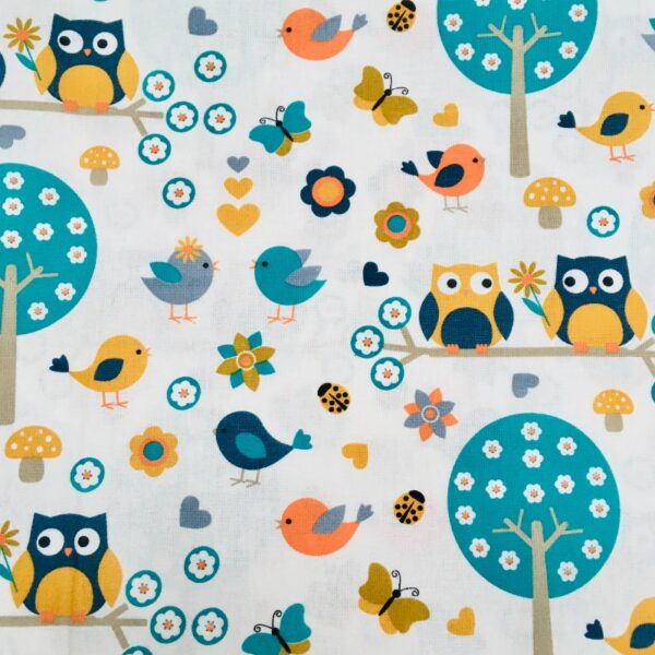 Motifs enfants chouettes et oiseaux dans la foret