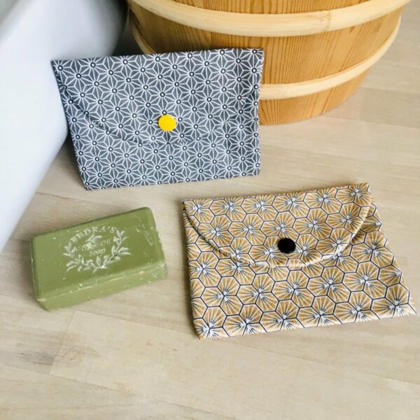 Pochette à savon doré ou gris