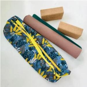 sac pour tapis yoga en tissu bleu feuillage jaune - Accessoires zéro déchet pour le yoga